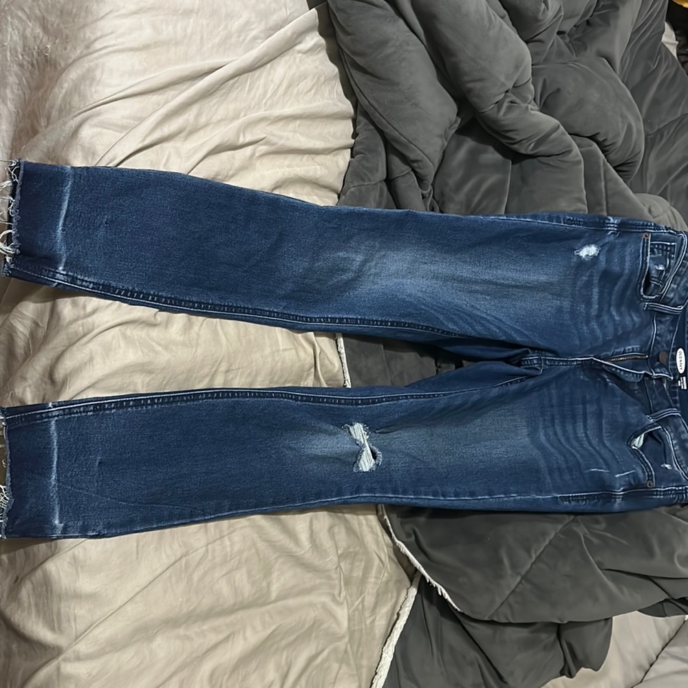 Old navy size 4 rockstar skinny mid rise jeans